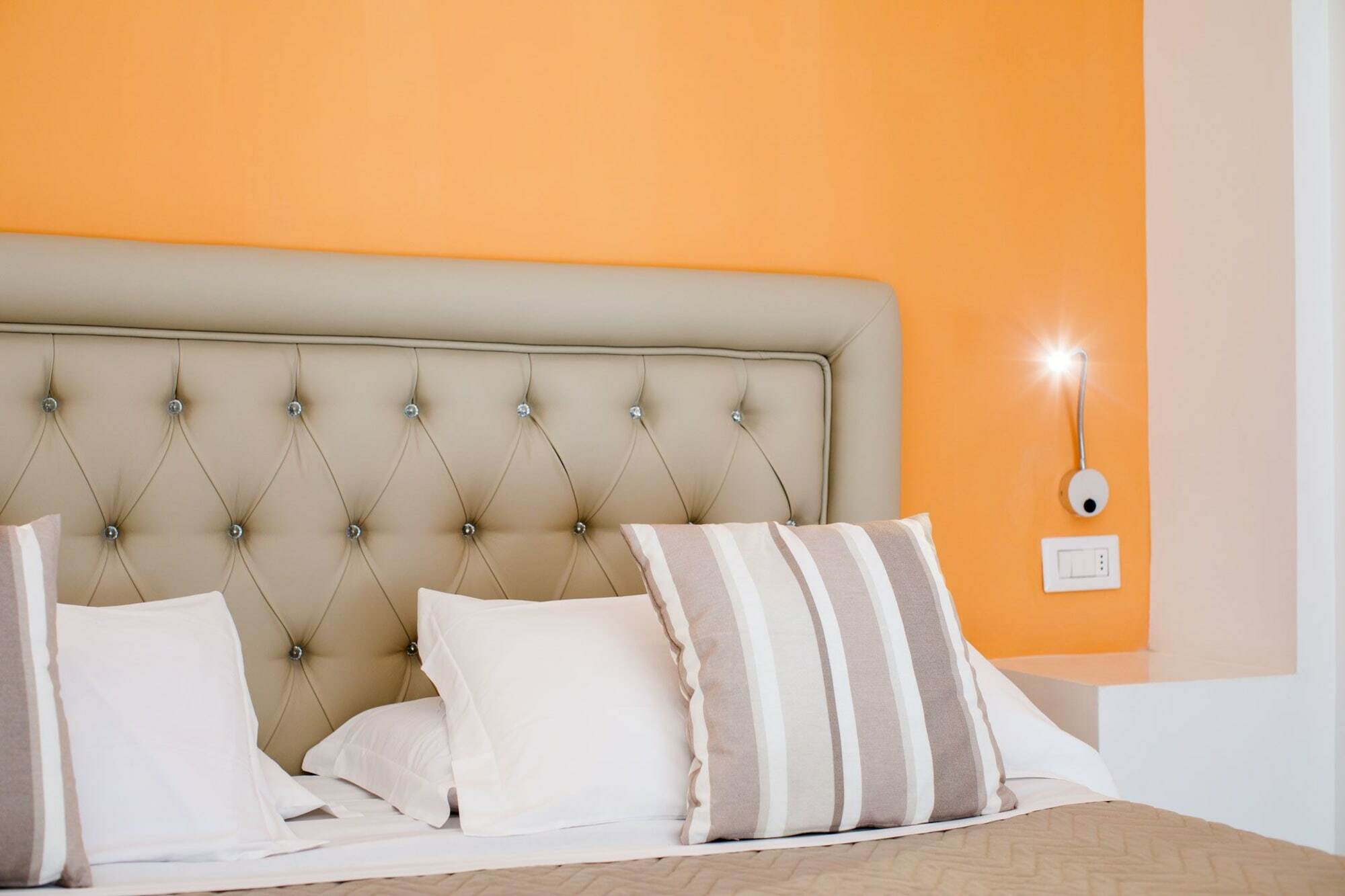 Sorrento Comfort Rooms Con Piscina Buitenkant foto